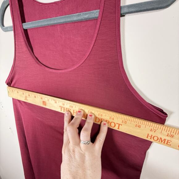 Lululemon Set The Course Top Womens Size 6/8 MED Shirt Top Gym Yoga Raspberry - Picture 7 of 7